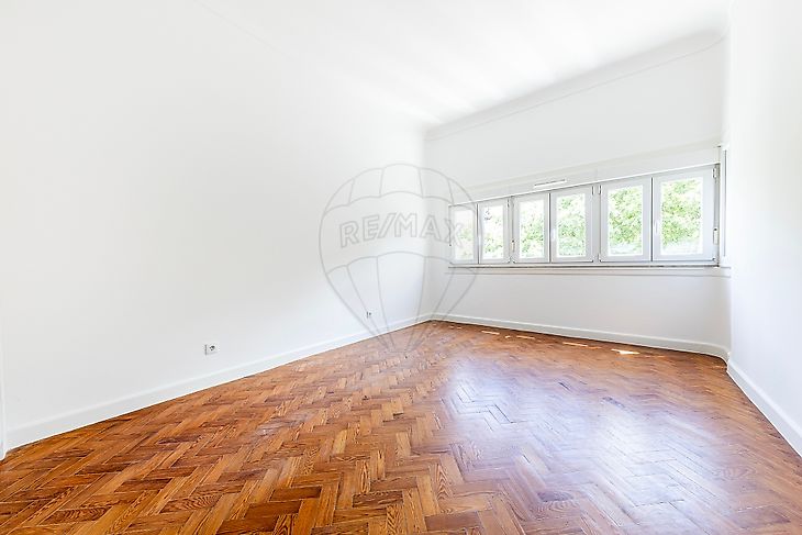 Apartamento T4 para arrendar em Lisboa